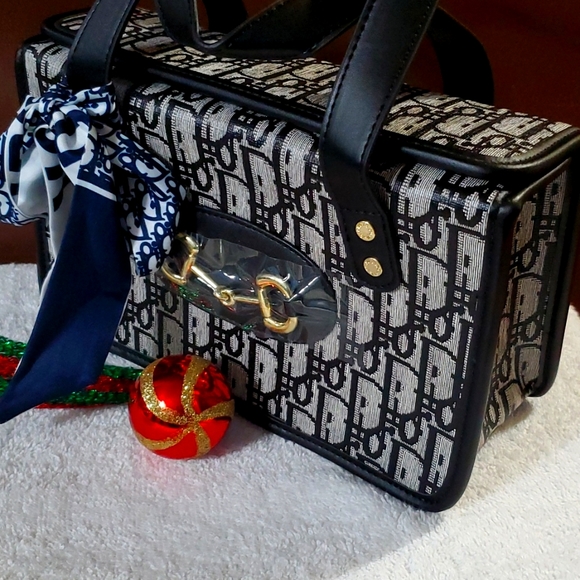 Cheryl's Boutique Handbags - Ladies Fashionable Handbag  - $75 NWT